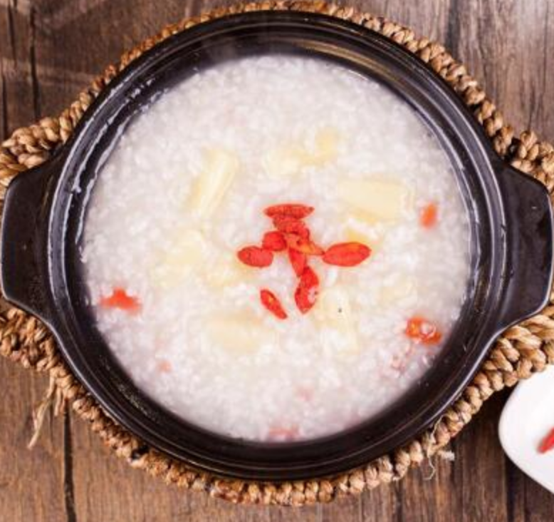 Picture of rice porridge with Chinese Yam and goji berries